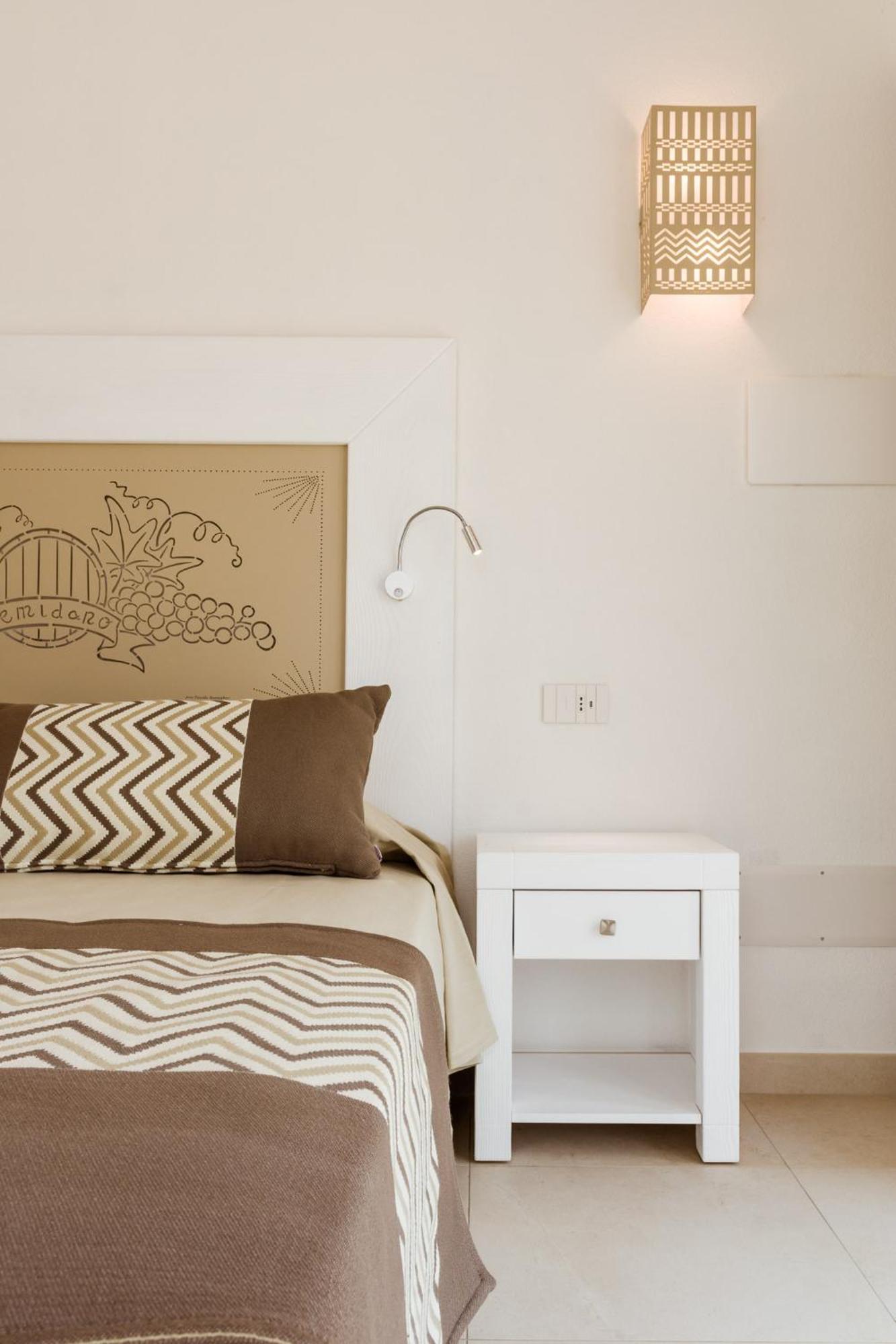 Вилла La Vinia Bed&Wine Experience - Adults Only Сассари Номер фото